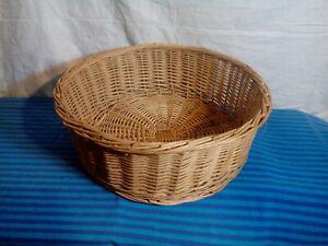 Panier corbeille rond pour chat  ou pour deco en osier