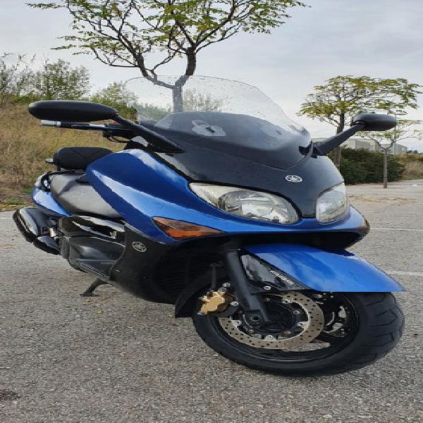 Yamaha tmax xp500