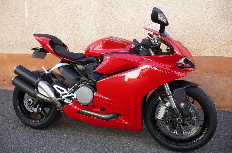 ducati panigale essence salon de provence 13 | 12800 euros