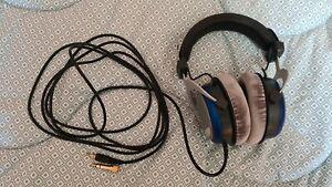 Casque audio filaire stereo beyer dynamic pour audiophile.