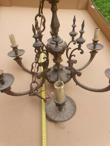 Ancien  lustre  en bronze 