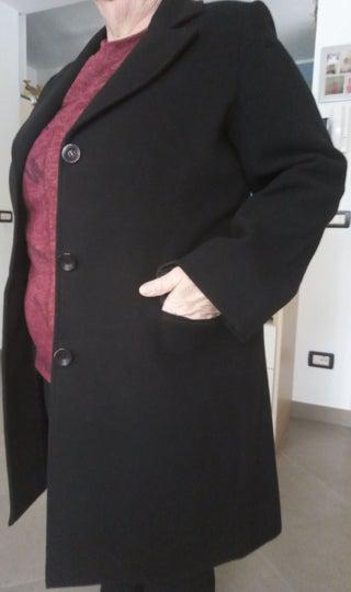 cappotto in panno nero