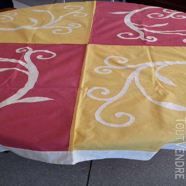 nappe marque carre blanc carree jaune & brique