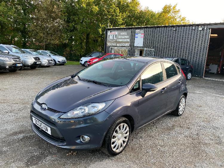 Ford fiesta diesel nantes 44 | 2990 euros 2012 20763694