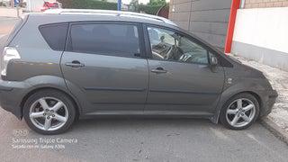 Toyota corolla verso 2006