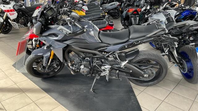 Yamaha mt09 tracer essence marseille 14e arrondissement 13 |