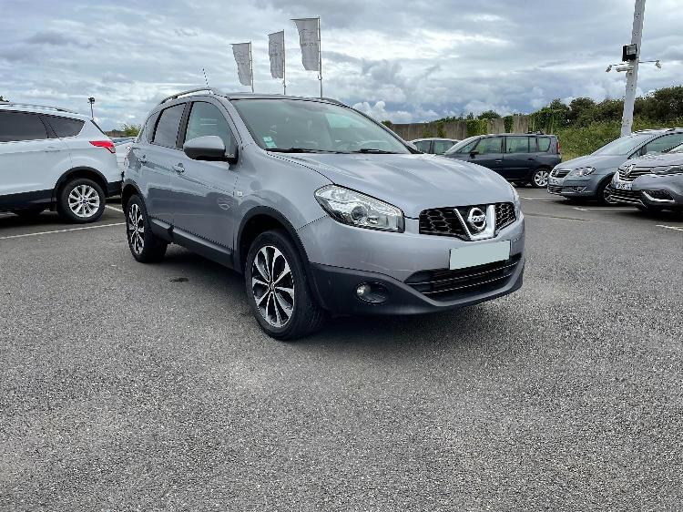 nissan qashqai diesel la montagne 44 | 8990 euros 2011