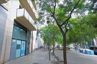 Local comercial en venta en la sagrada família en barcelona