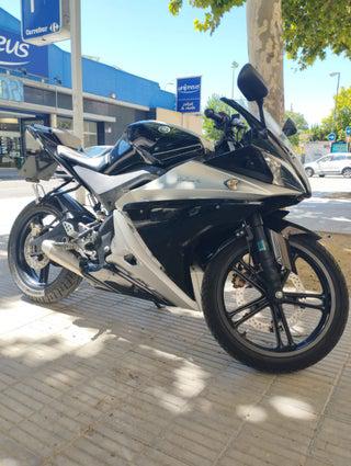 Yamaha yzf 125 r