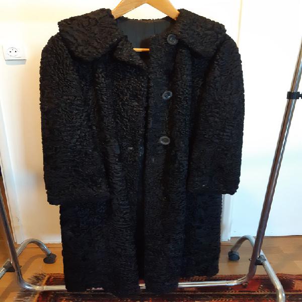 manteau d'astrakan noir pour dame occasion, paris (75019)