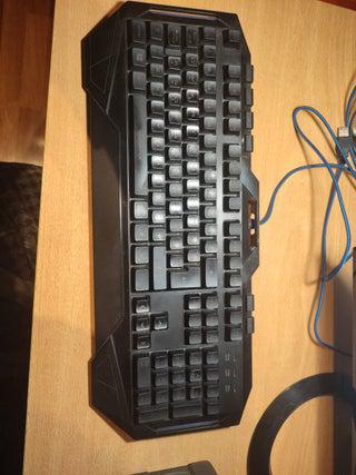 Teclado gaming con led azul