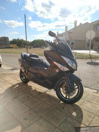 Yamaha tmax 500 abs