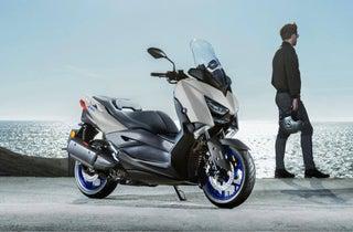 yamaha x max 300 2021 sonic grey