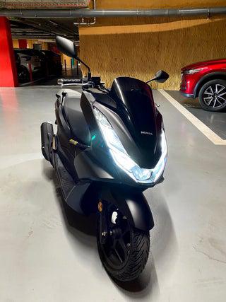 Honda pcx 2021