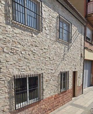 Casa adosada en venta en la paz en zaragoza