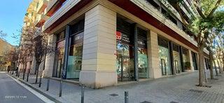 Local comercial en alquiler en les corts en barcelona