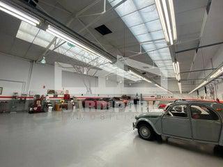 Nave industrial en venta en gràcia en sabadell