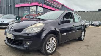 Renault clio 2.0 16v initiale bva 5p d&#39;occasion / auto