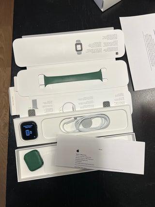 Apple watch 7 45mm green aluminium gps