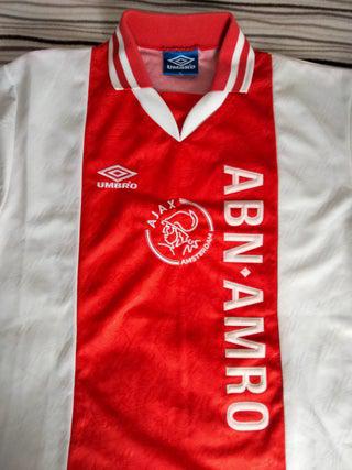 Camiseta oficial del ajax.