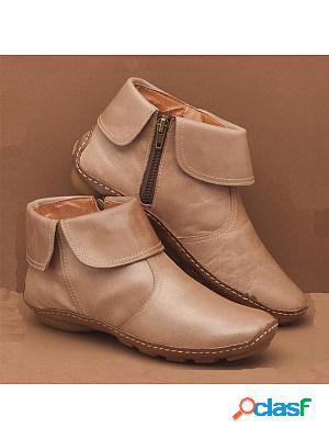 Plain round toe boots