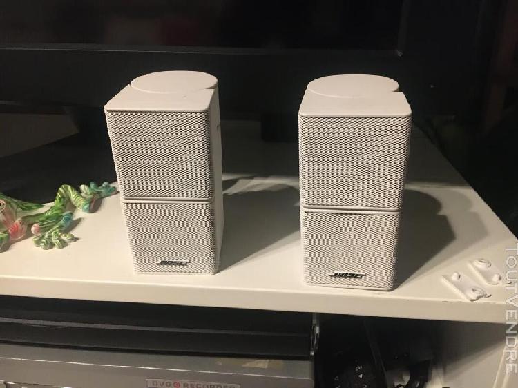 Paire d&#39;enceinte bose jewel avec connecteurs 115 €