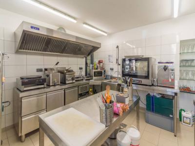 Commerce vendre montauroux 150 m2 var