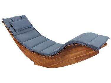 Chaise longue /xc3/xa0 bascule en bois clair avec coussin Chaise longue /xc3/xa0 bascule en bois clair avec coussin