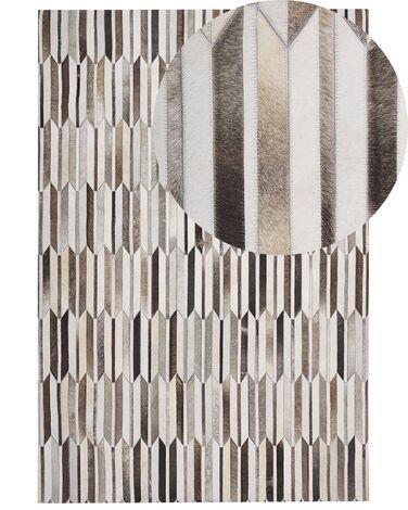 Tapis patchwork en cuir beige et marron 160 x 230 cm kulalar Tapis patchwork en cuir beige et marron 160 x 230 cm kulalar